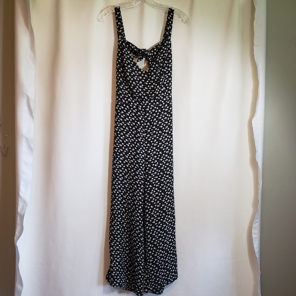 SOCIALITE Black & White Strappy Open Back Jumpsuit Wide Leg With Pockets Large
